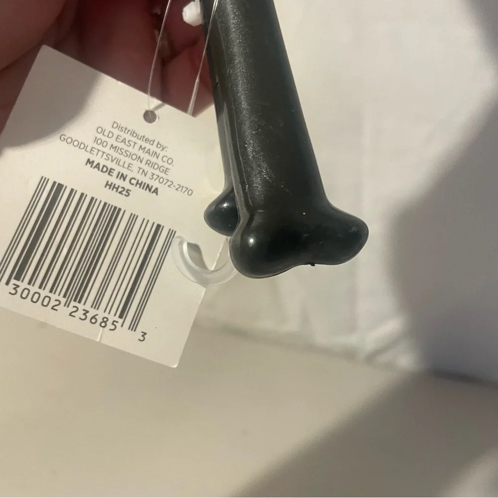 Skeleton tongs Black NEW grab for your holiday party